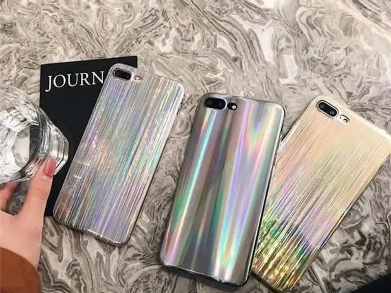 Billede 5 - Holografisk sølv silikone cover iPhone 6 6s SE 7 8