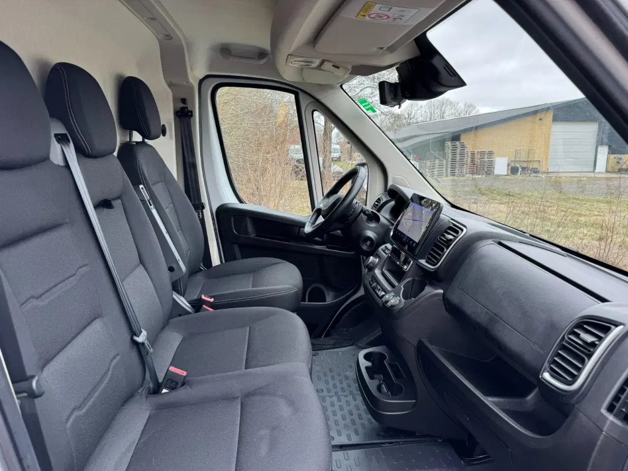 Billede 11 - Citroën ë-Jumper 35H 110 L3H2 MasterLine