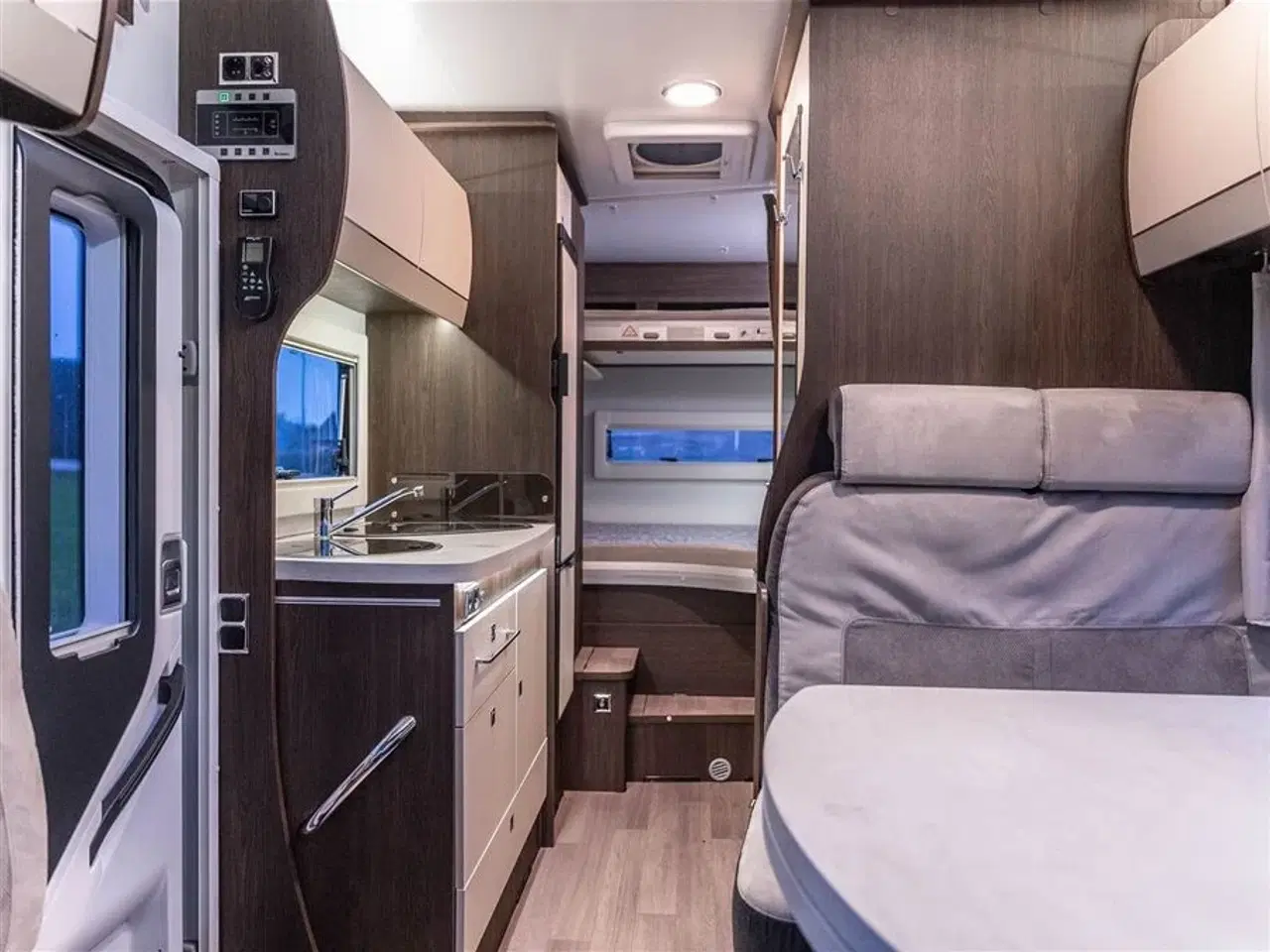 Billede 2 - 2022 - Benimar Sport 340