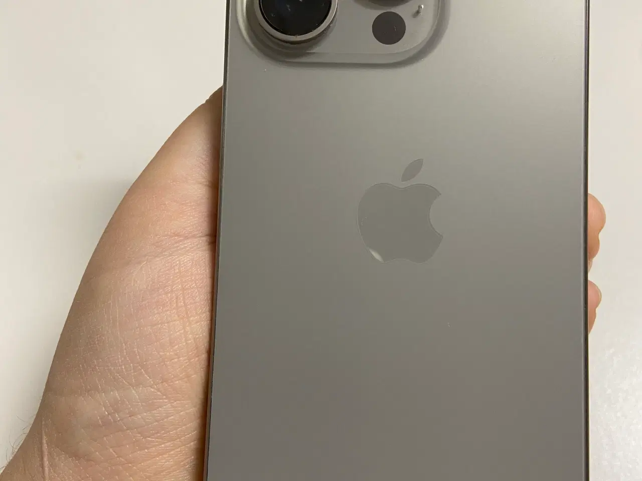 Billede 1 - iPhone 15 pro 256 GB titanium