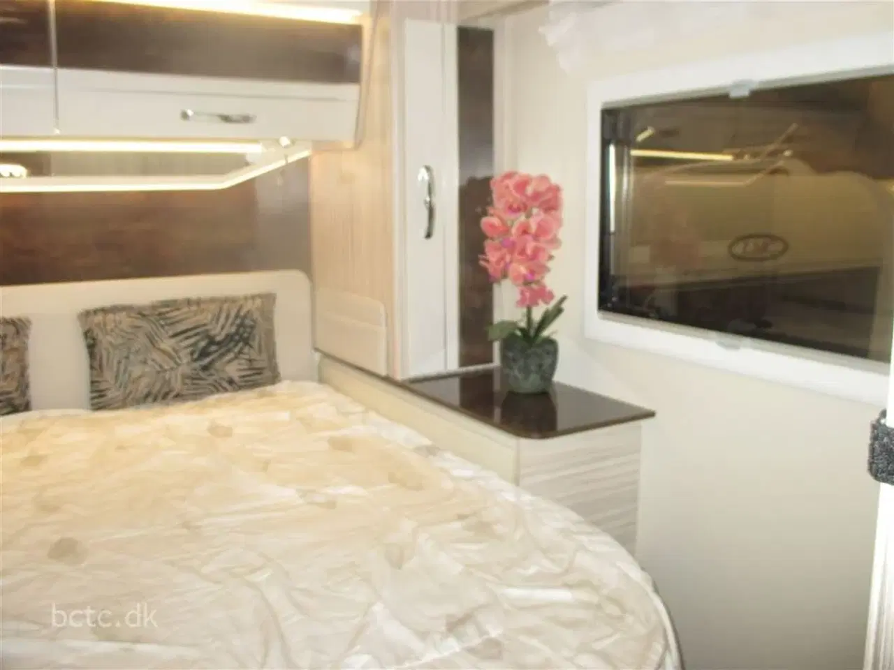 Billede 13 - 2025 - Elnagh Magnum 582 582 75 ÅRS JUBILÆUM