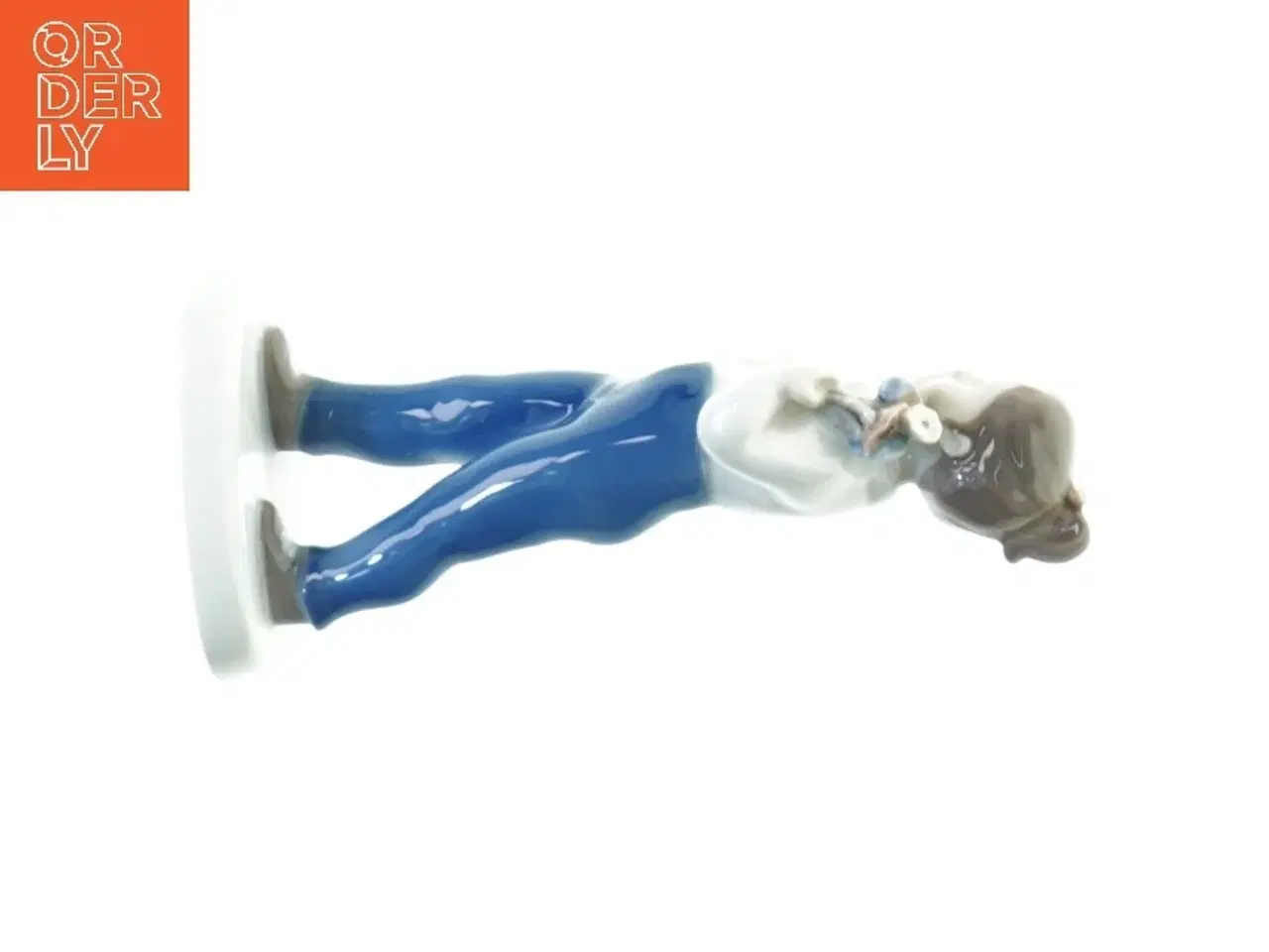 Billede 4 - PIGE MED BAMSE, BING & GRØNDAHL NR. 2398 fra Bing Og Grøndahl (str. 16 x 8 x 5 cm)