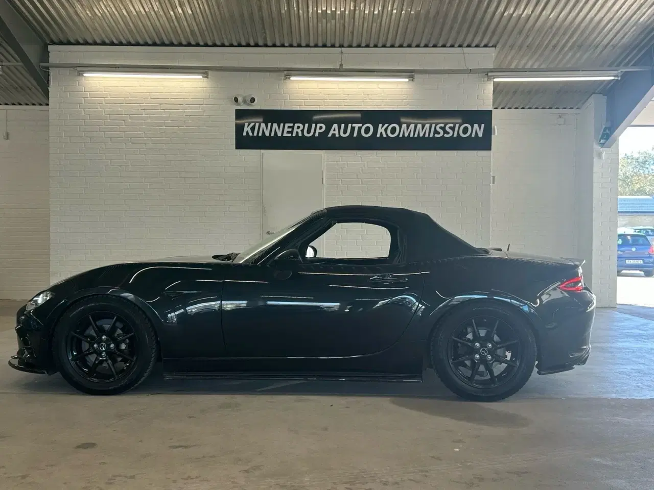 Billede 3 - Mazda MX-5 1,5 Skyactiv-G Sky m. Edition-pakke 132HK Cabr. 6g