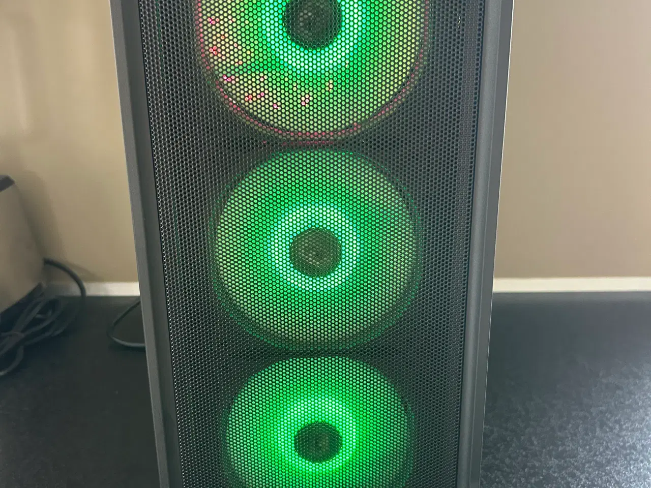 Billede 2 - 💻 RGB Gaming PC – Renoveret & Klar til eSport! 💻