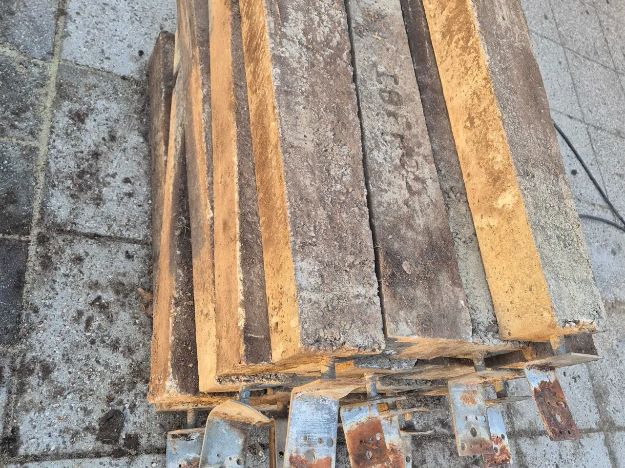 Billede 2 - IBF stolpebærer beton