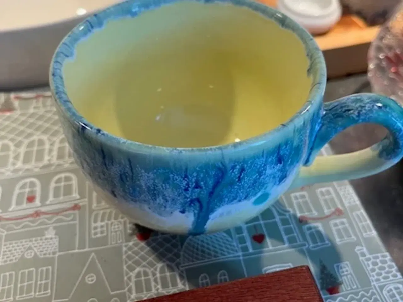 Billede 7 - Smukt keramik-sæt: Anna+Nina krus & håndlavet krus