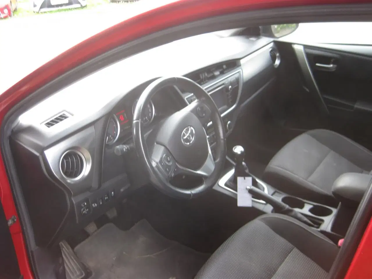 Billede 4 - Toyota Auris 1,3 VVT-I T2+ 99HK Stc 6g