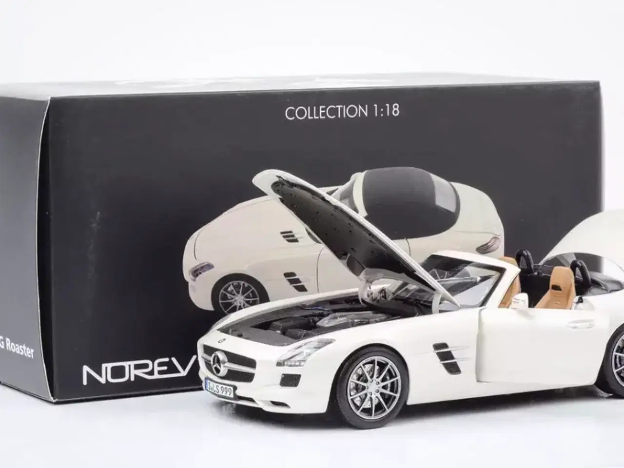 Billede 5 - 1:18 Mercedes SLS AMG Roadster R197 2011