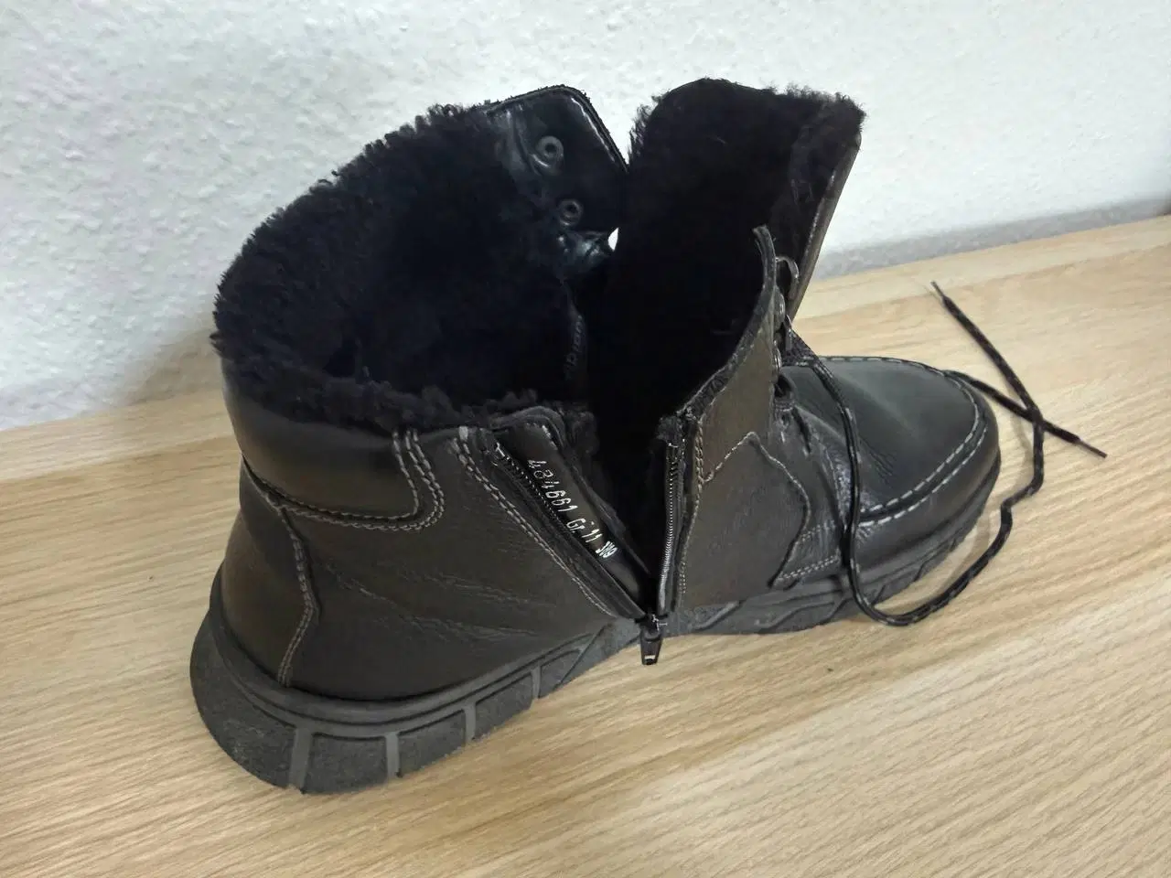 Billede 4 - Waldläufer vintersko i sort læder med fåreskind