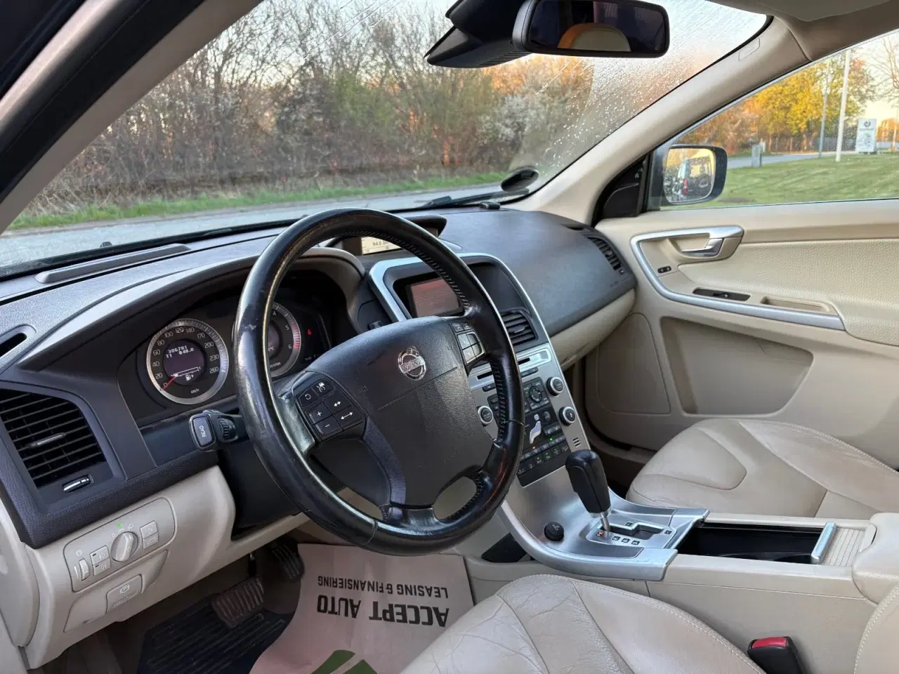 Billede 5 - Volvo XC60 2,4 D3 163 Summum aut. AWD Van