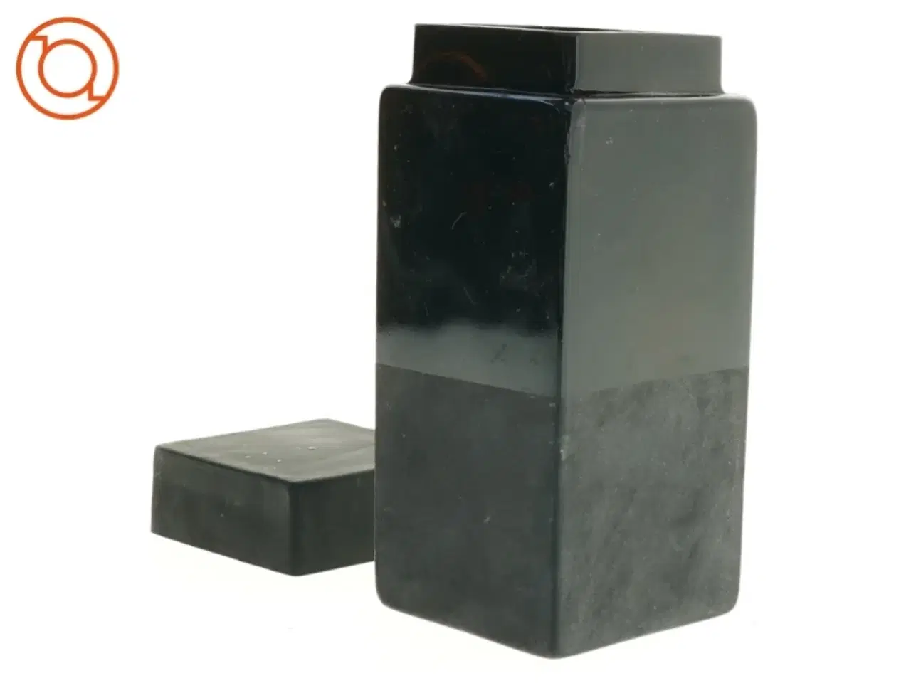 Billede 2 - Sort beholder med låg (str. 19 x 8 cm)