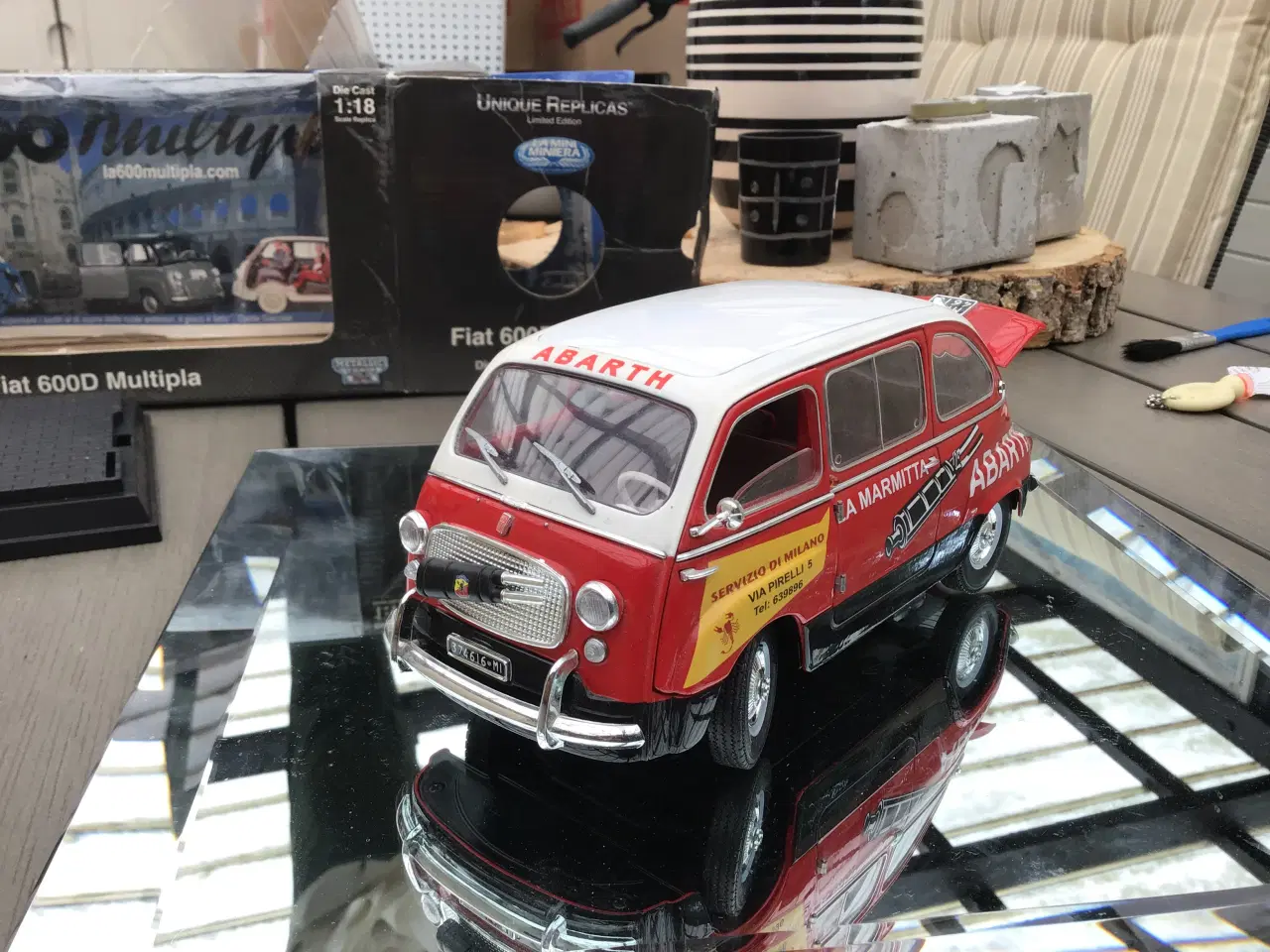 Billede 1 - Modelbil 1:18 La MINIERA Fiat 600 Multipla 