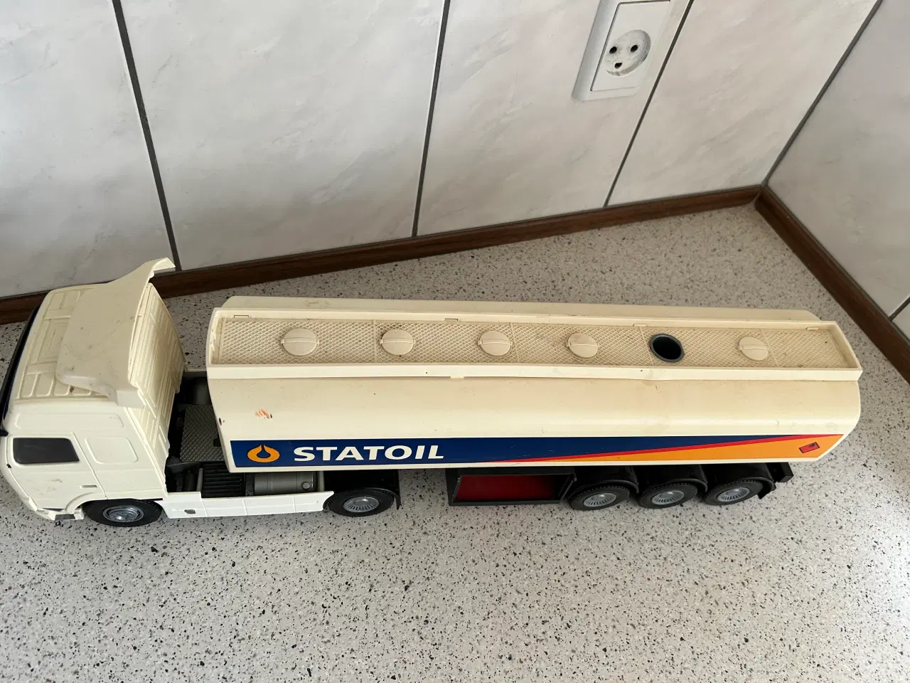 Billede 4 - Modellastbil 