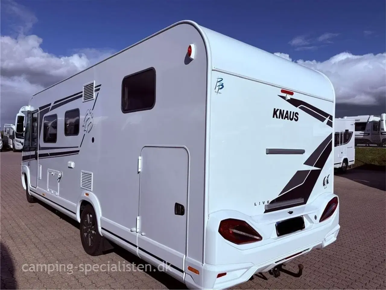 Billede 3 - 2020 - Knaus L!VE I 700 MEG 160 HK   Knaus L!VE I 700 MEG 2020 - kan nu ses hos Camping-Specialisten.dk
