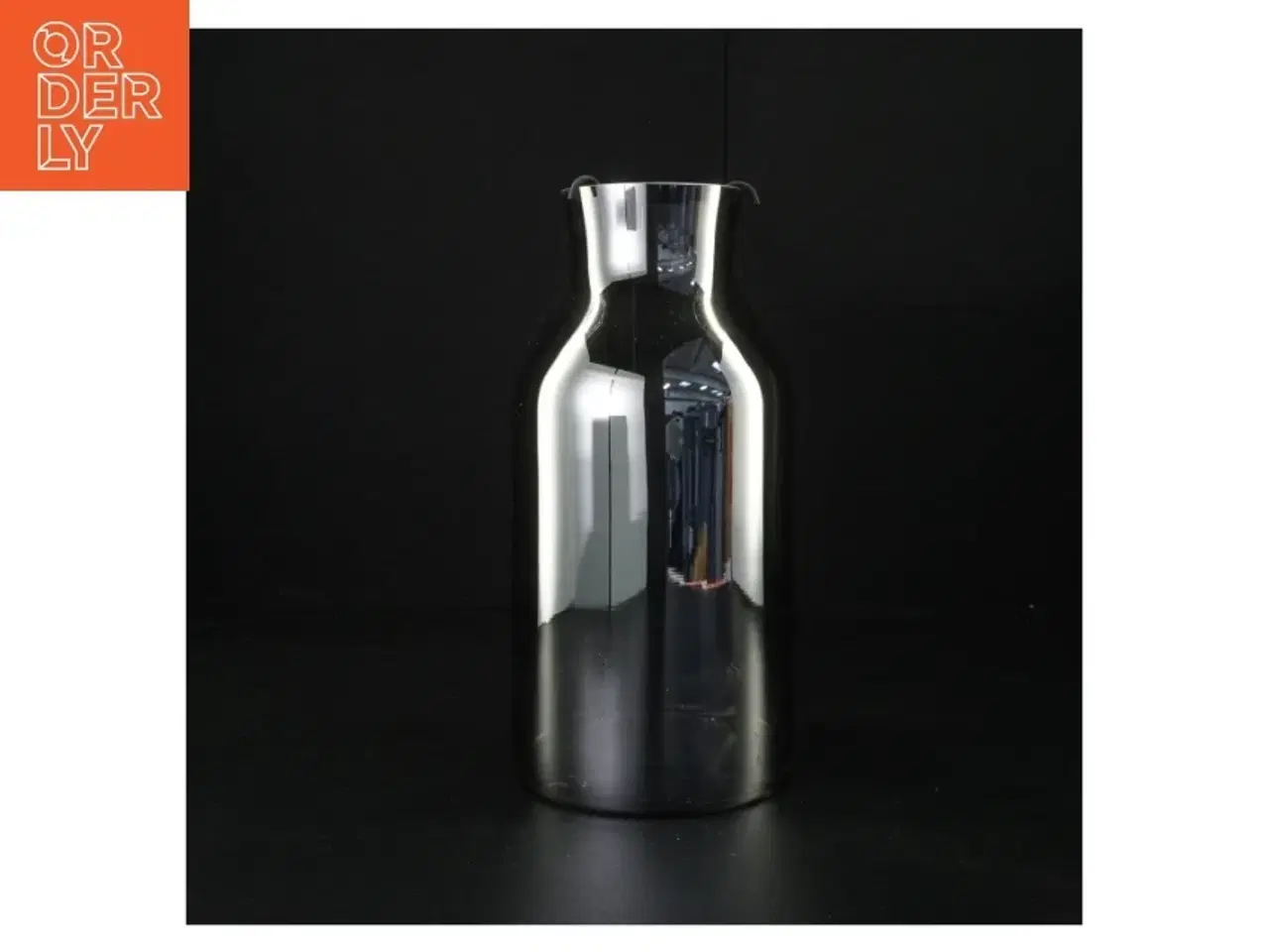 Billede 1 - Sort glaskaraffel (str. 26 x 12 cm)