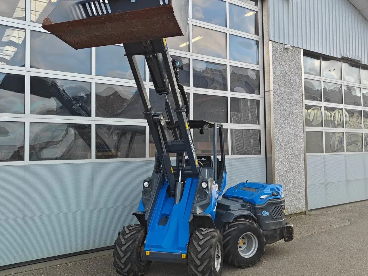 Billede 4 - MultiOne 8.4Sk KUN 350 timer