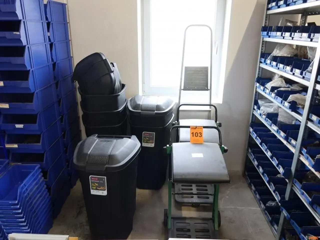 Billede 1 - PARTI med plast