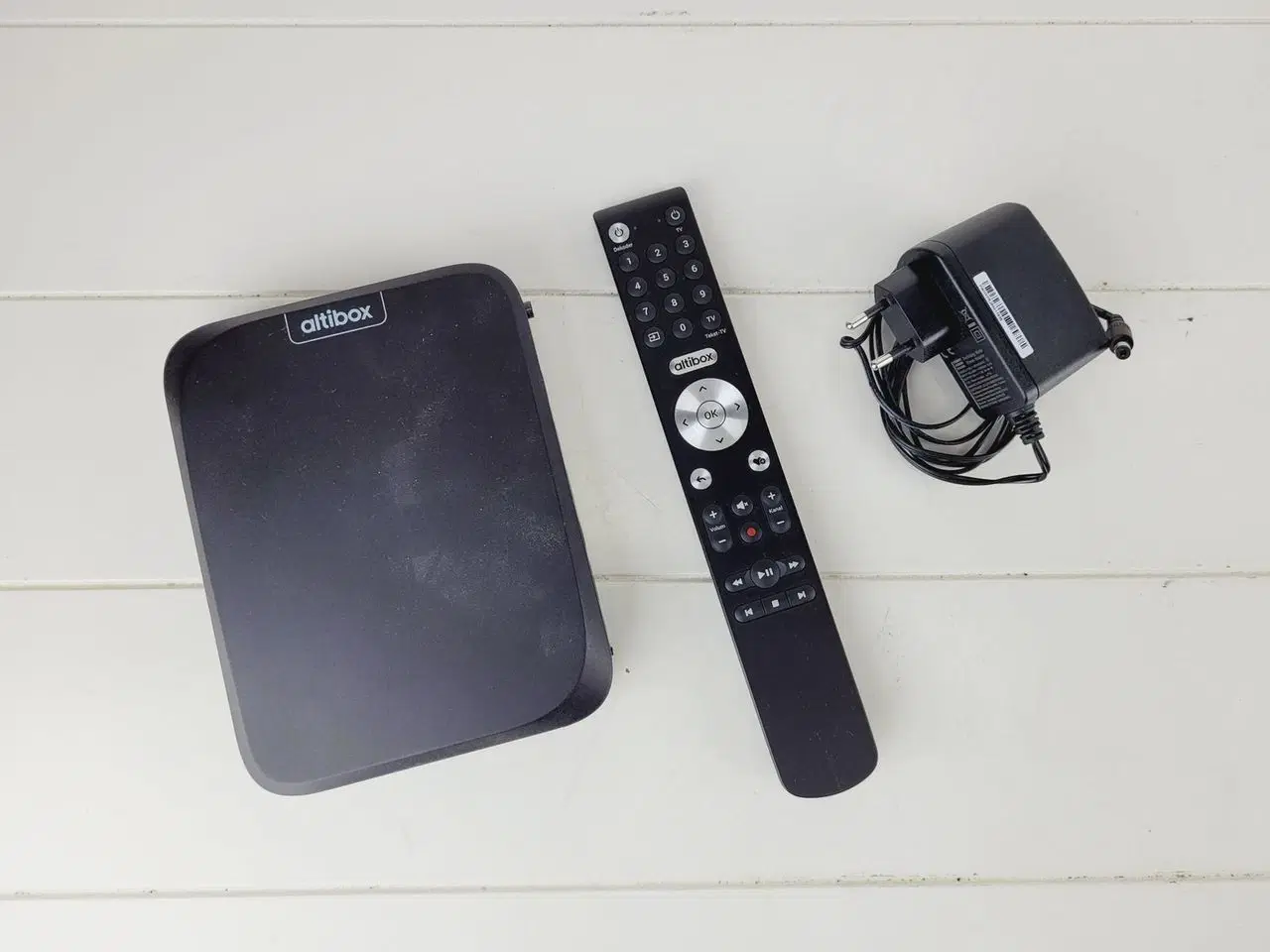 Billede 1 - ⭐️ Altibox router og fjernbetjening
