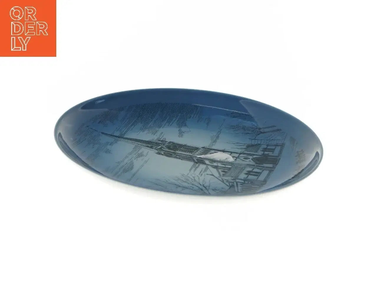 Billede 3 - Skt. Jakobs Kirke mindetallerken fra Bing & Grøndahl (str. Ø 18 cm)