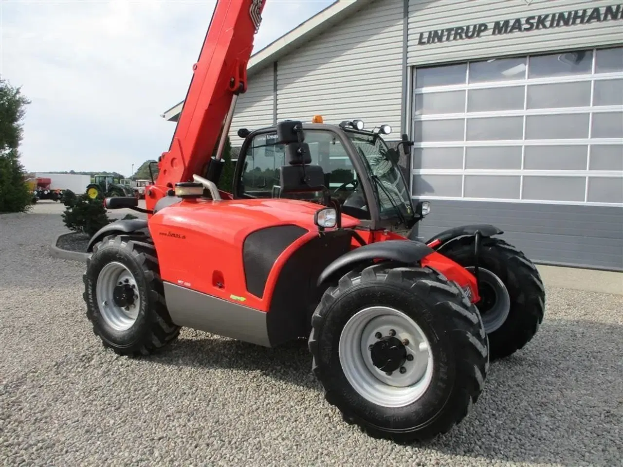 Billede 17 - Manitou MT932 Comfort Dansk maskine, med hydrauliske pallegafler.