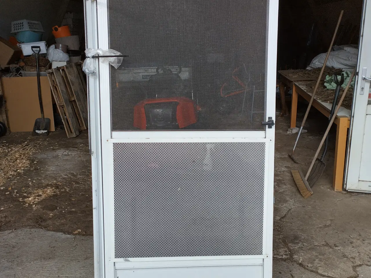 Billede 1 - Flue nets dør