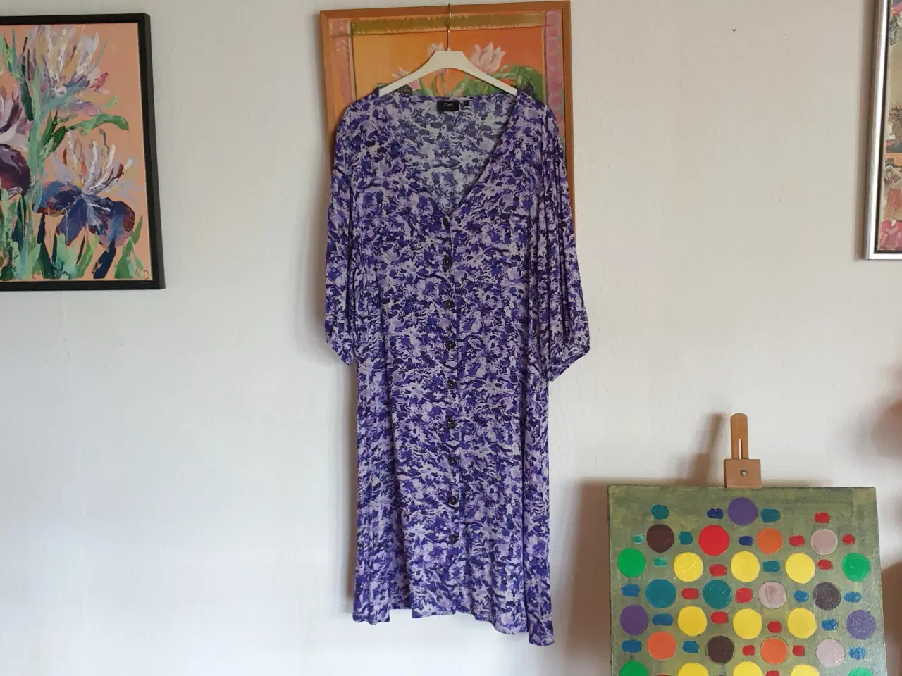 Billede 3 - Kjoler 1stk20kr 3stk40kr SE 5 fotos