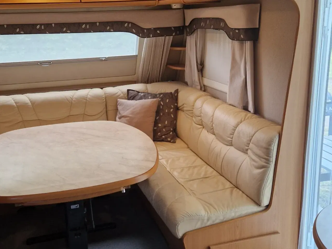 Billede 16 - Kabe ROYAL 610 DXL XV 2 King Size, årgang 2007