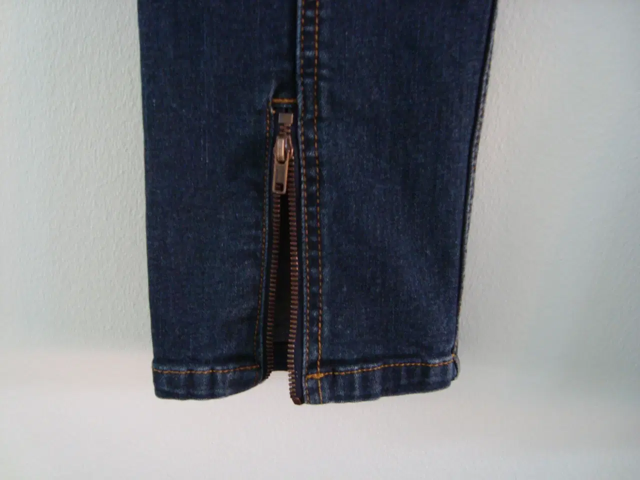 Billede 3 - Jeans - Str. 40 / Large