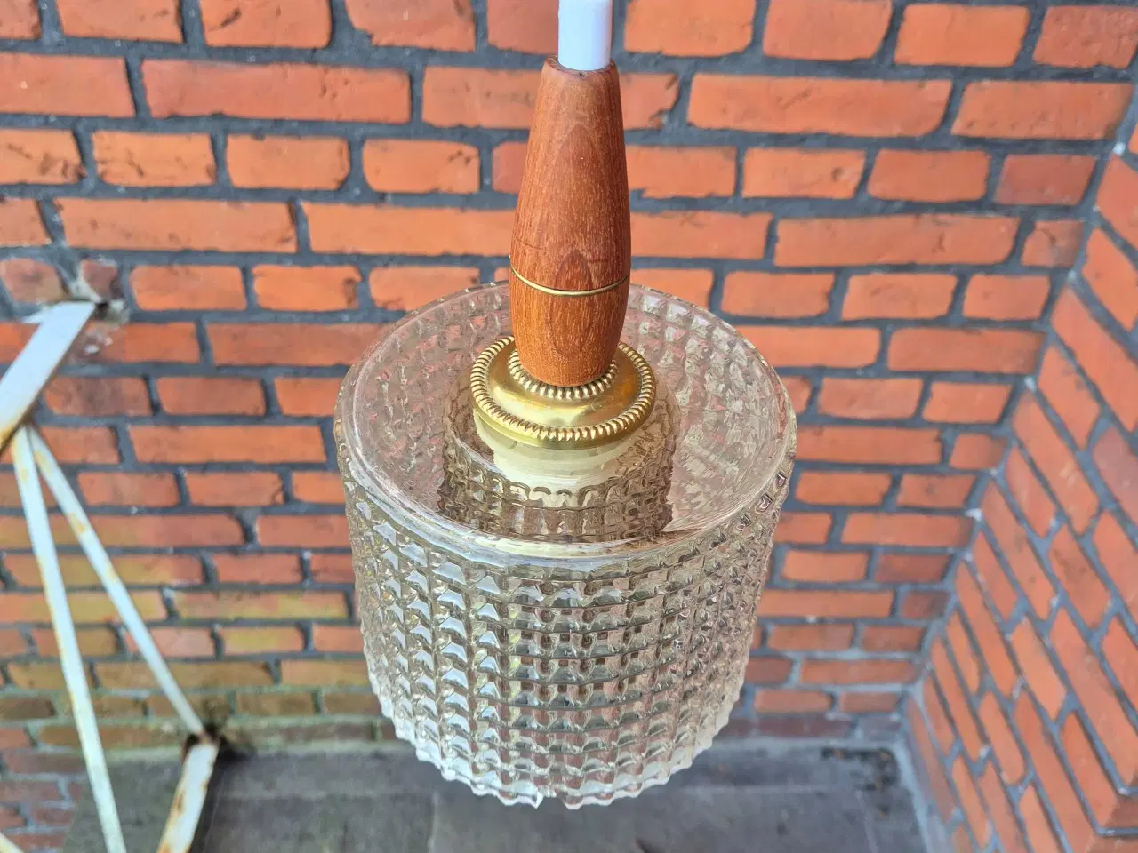 Billede 2 - Retrolampe i glas og teak