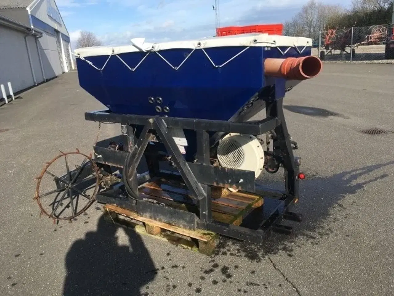 Billede 2 - Gaspardo FRONTTANK PE300