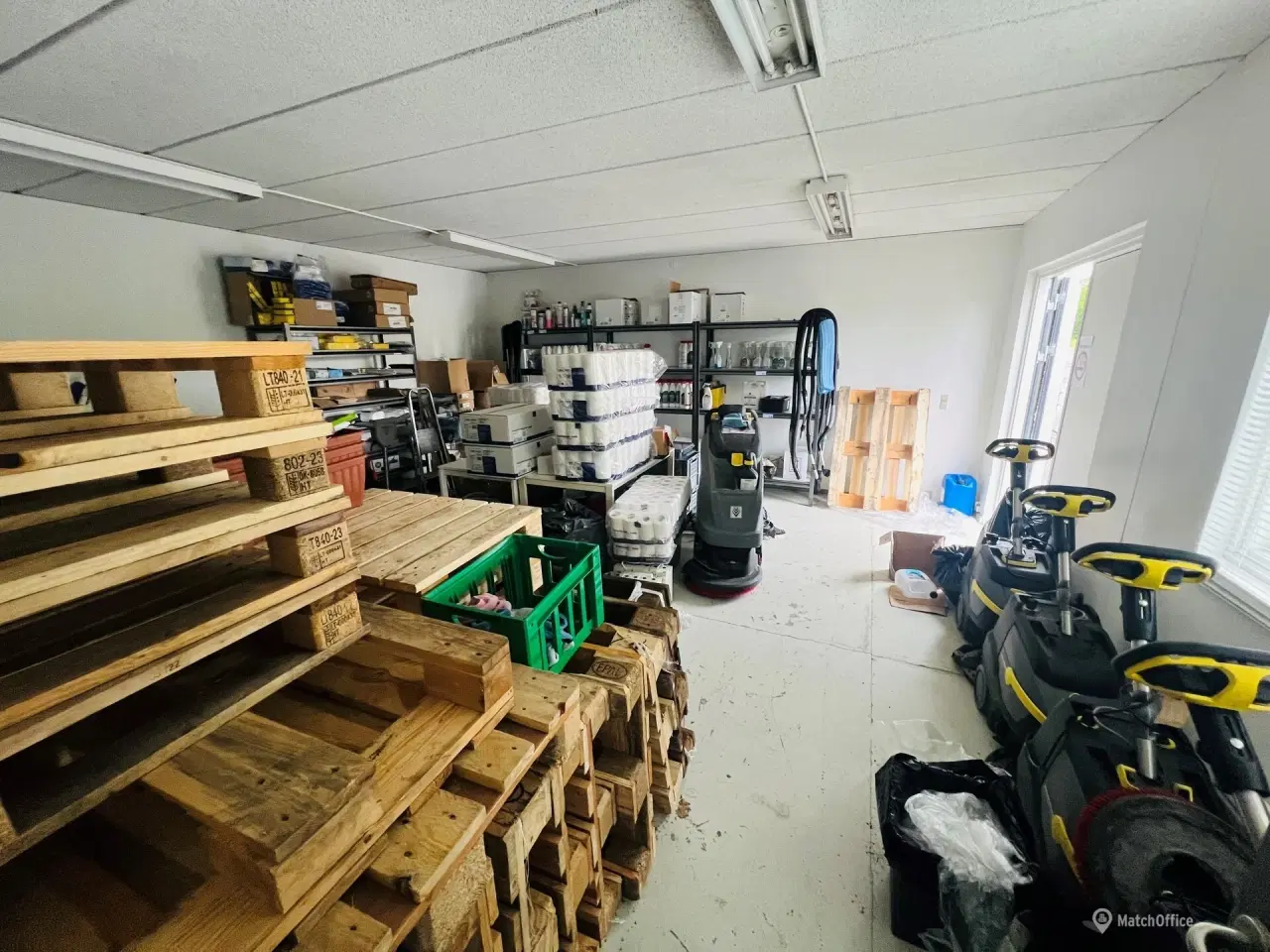 Billede 4 - Lager-/kontorlejemål nær motorvej E45