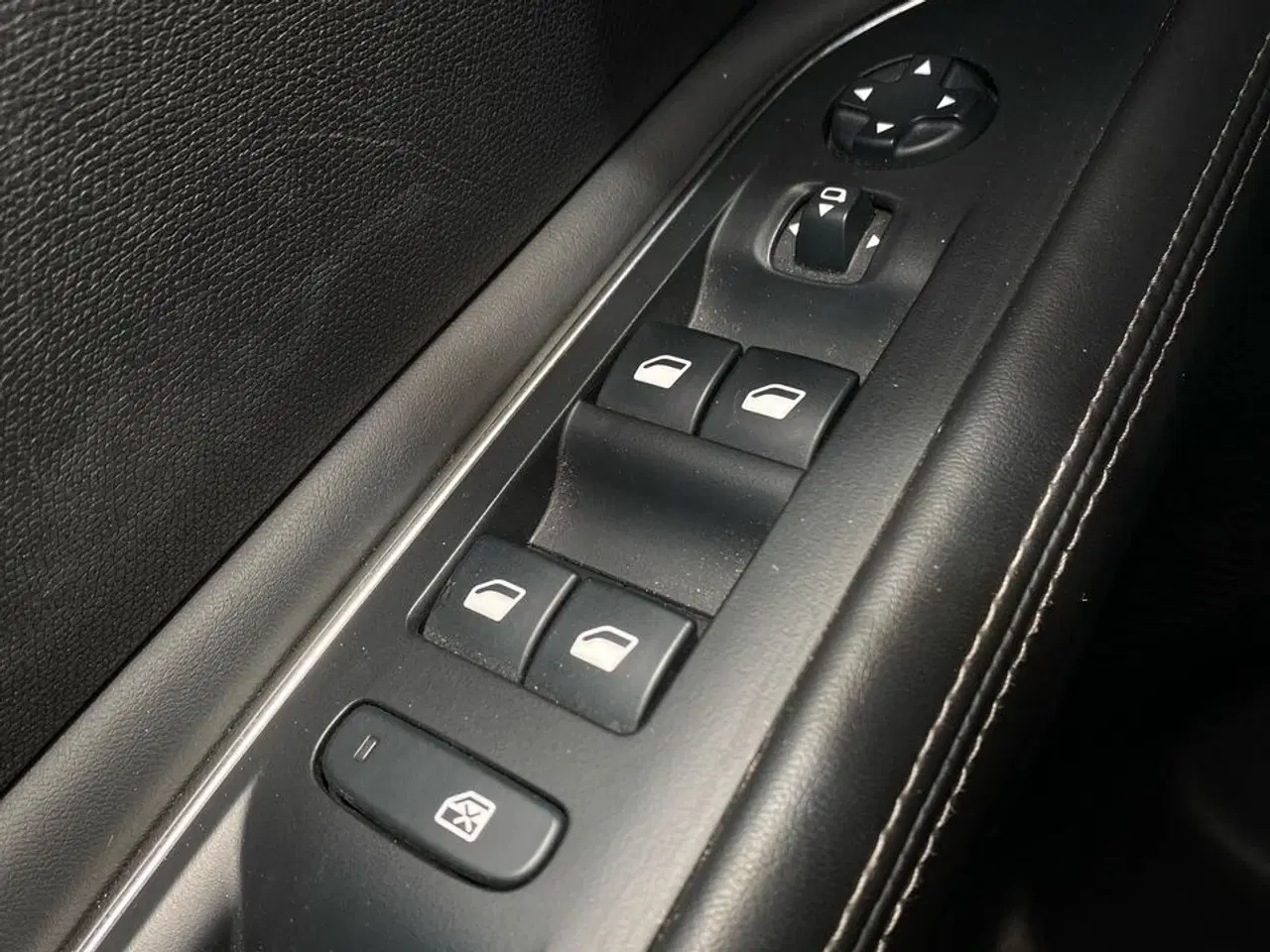 Billede 20 - Peugeot 3008 1,6 BlueHDi Allure 120HK 5d 6g