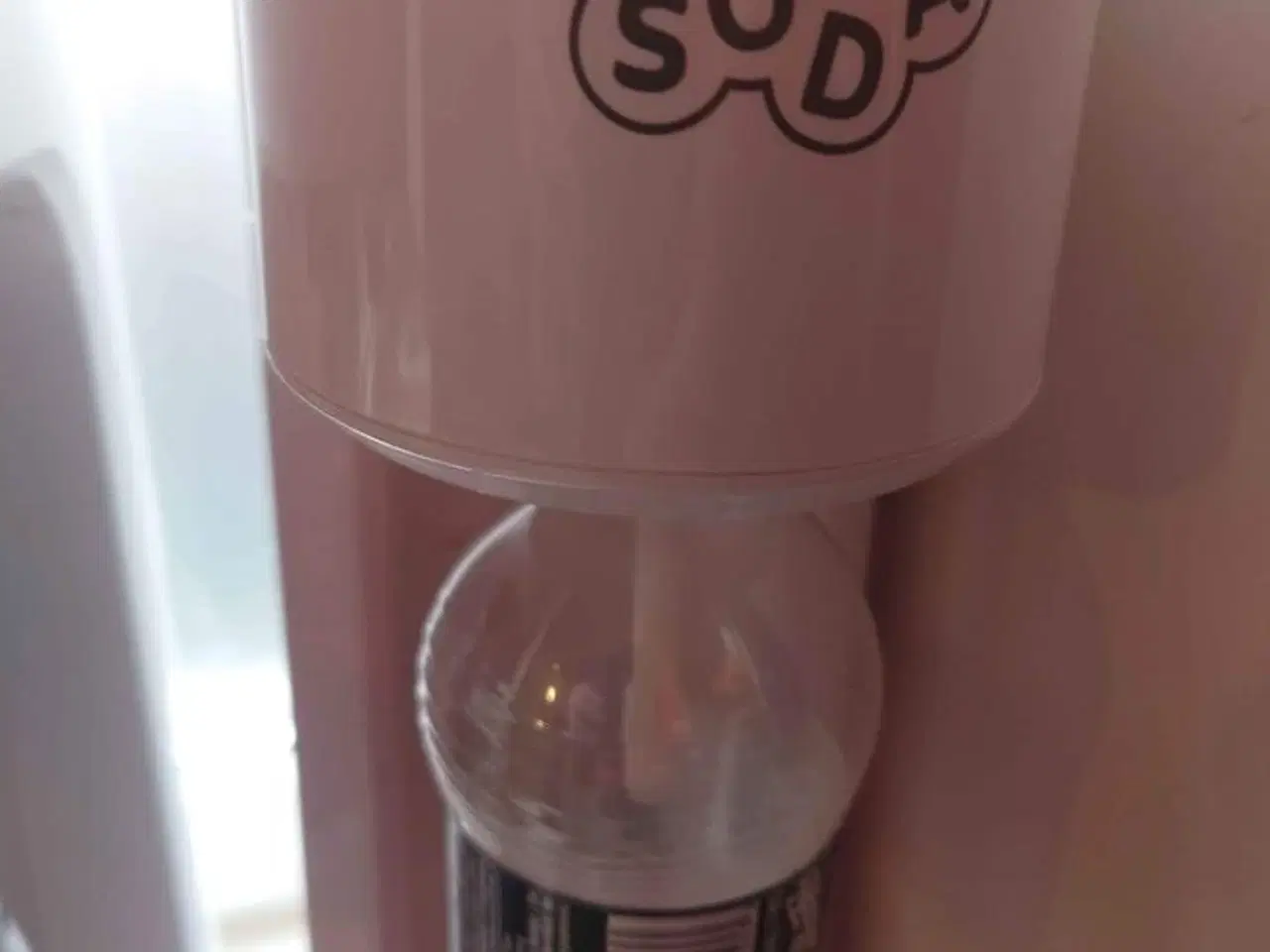 Billede 3 - Brug en almindelig sodavands flaske på Sodastream 