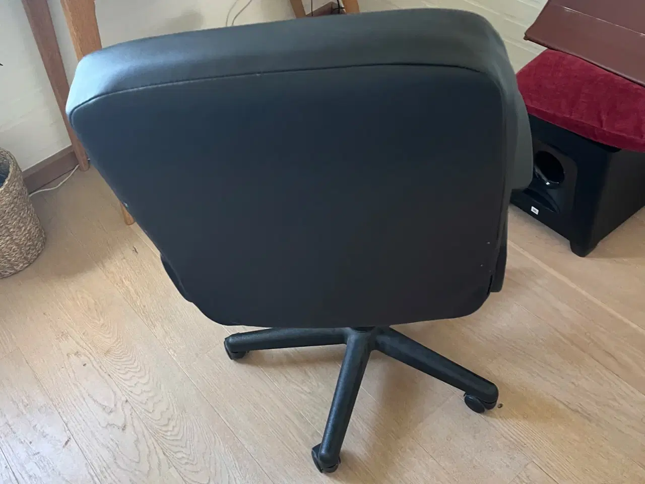 Billede 3 - Jysk kontorstol sort