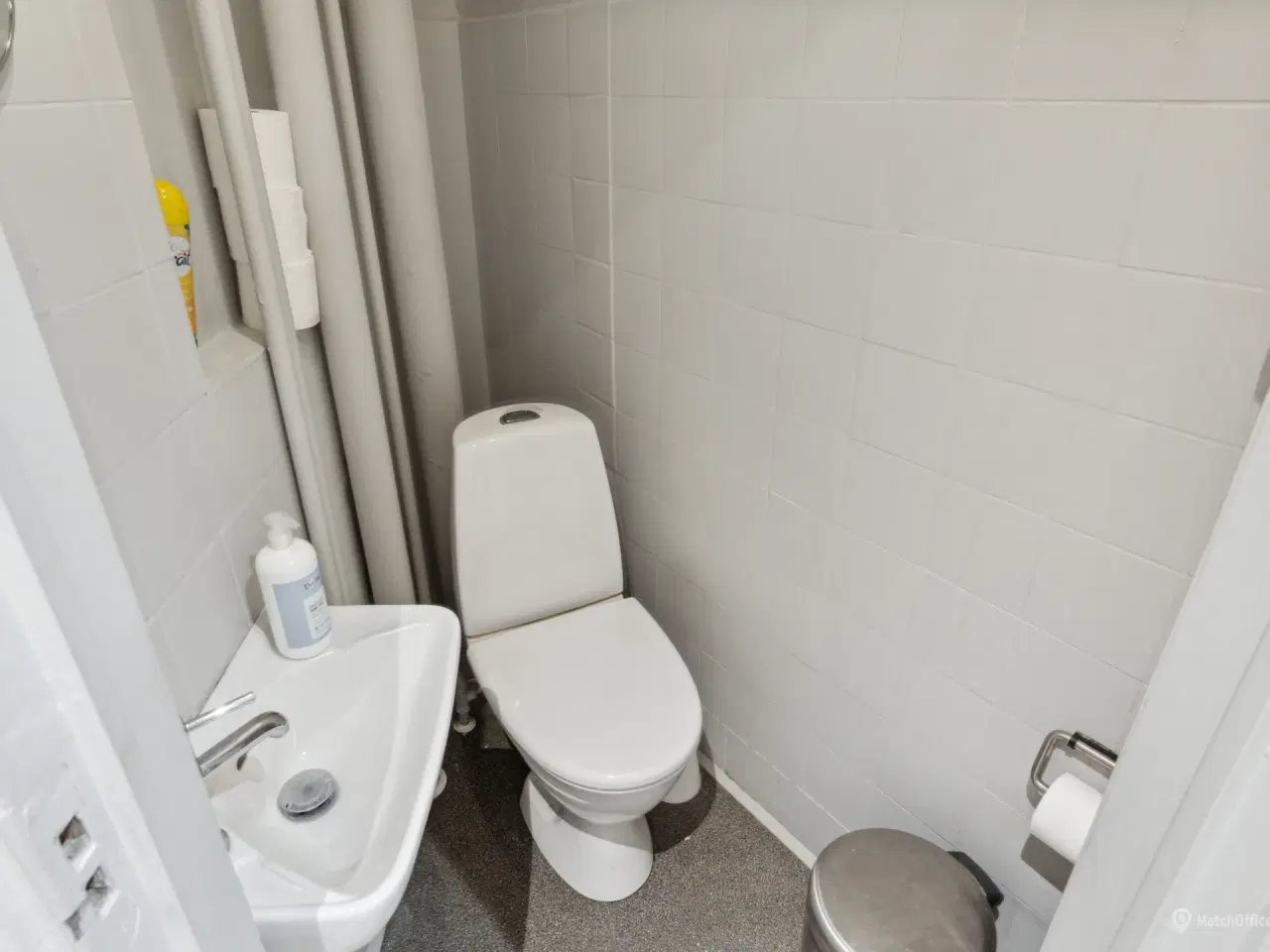 Billede 9 - Momsfrit kontorlejemål på pulserende gade