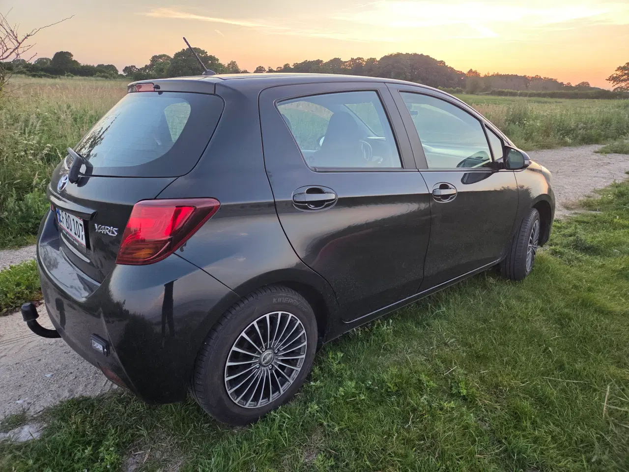 Billede 2 - Toyota Yaris 1.0VVTI årg. 2016