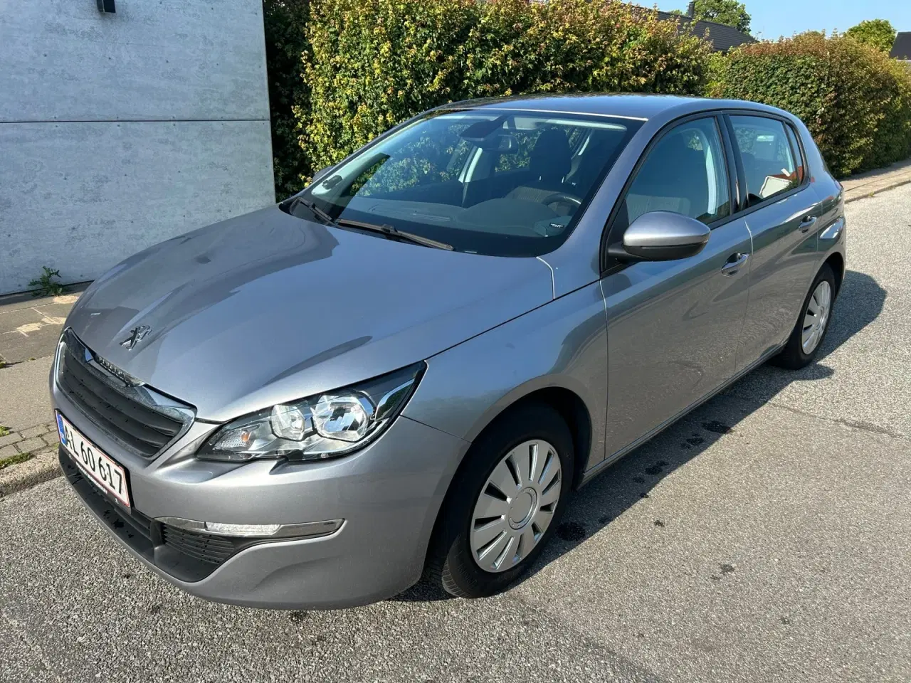 Billede 1 - Peugeot 308 1,2 VTi 82 Access