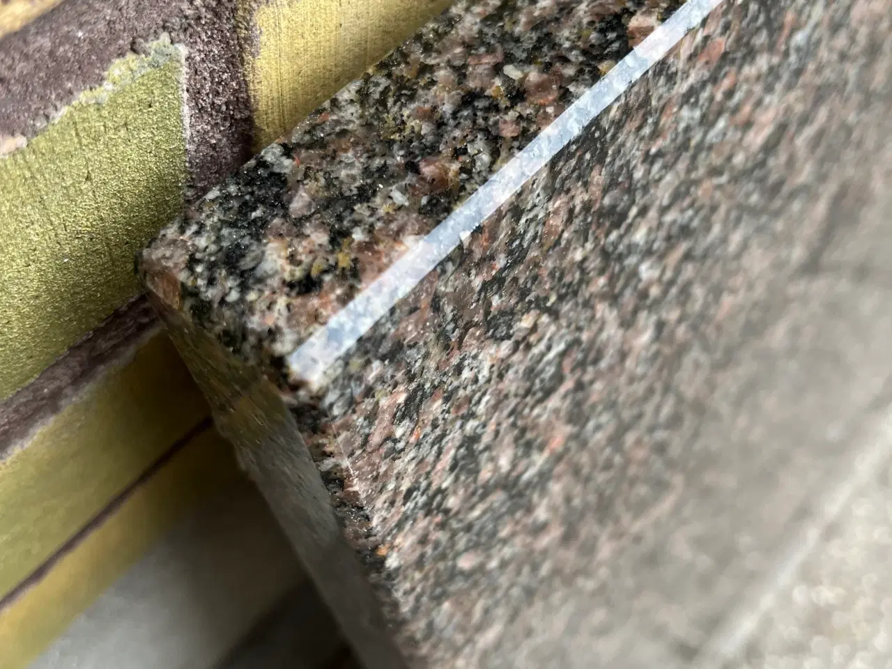 Billede 4 - Granit bordplade