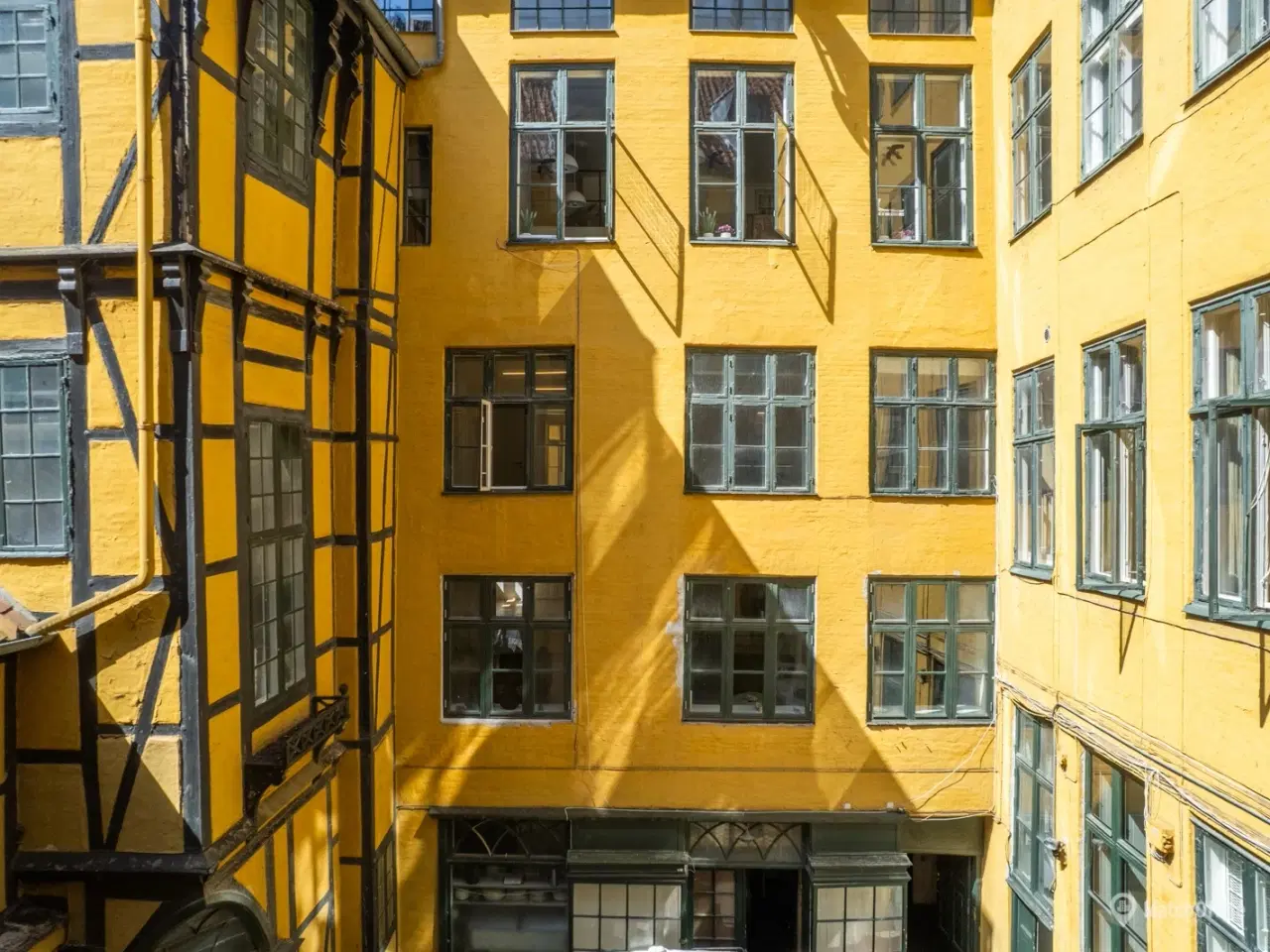 Billede 21 - SÆLGES: Eksklusiv erhvervsejerlejlighed på Kongens Nytorv med mulighed for omdannelse til bolig uden bopælspligt