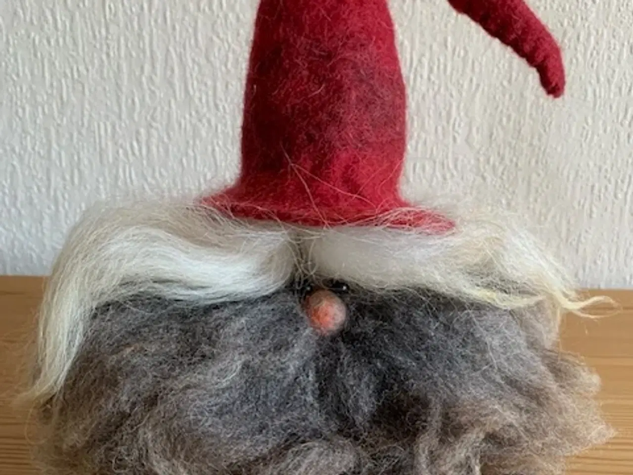Billede 1 - Nisse i uld med stort hår, skæg inkl. øjne og næse