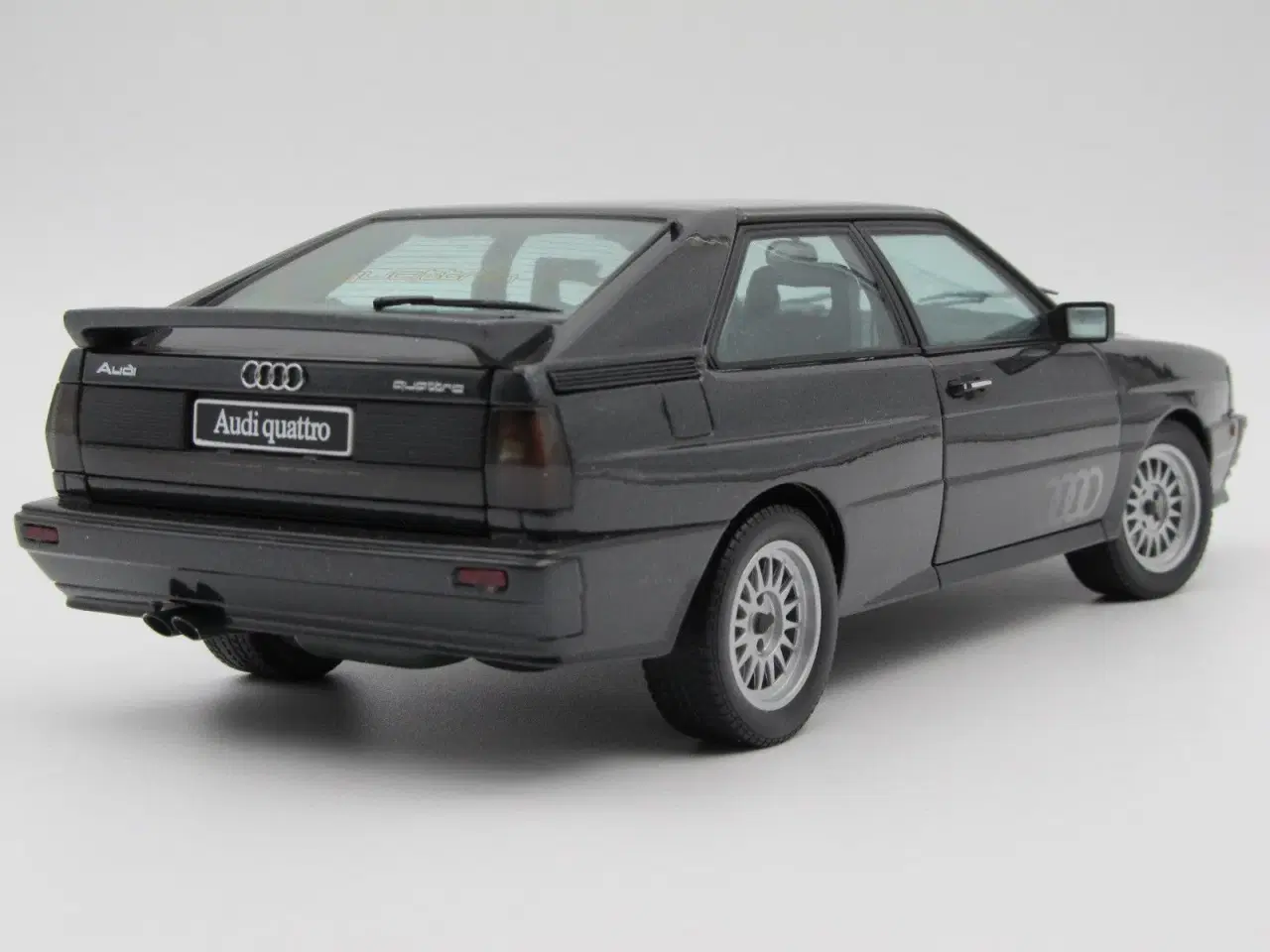 Billede 3 - AUTOart - Audi quattro Coupe 1984 1:18  