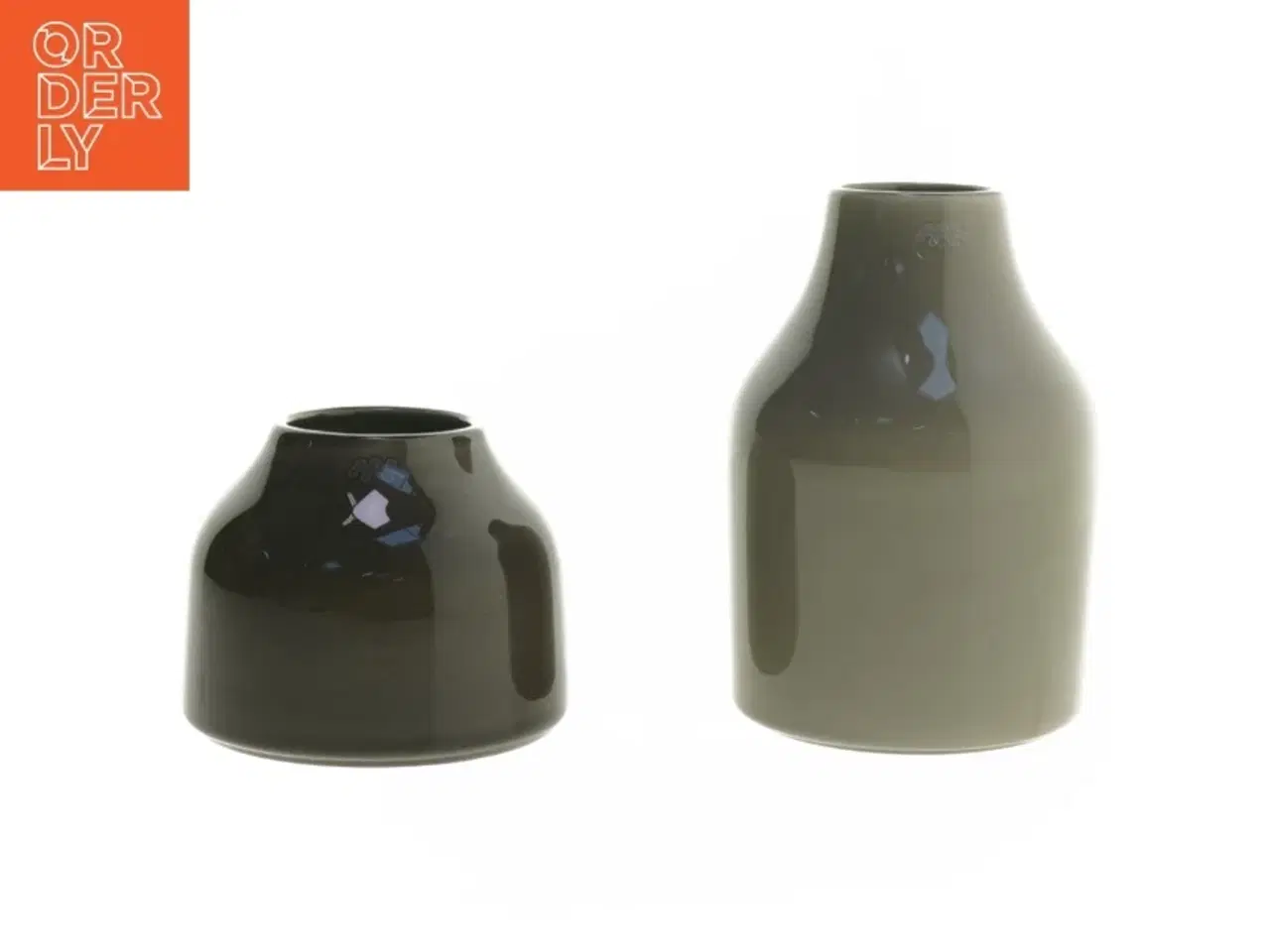 Billede 1 - To keramiske vaser fra Kahler (str. 8x10&14x9,5 cm)