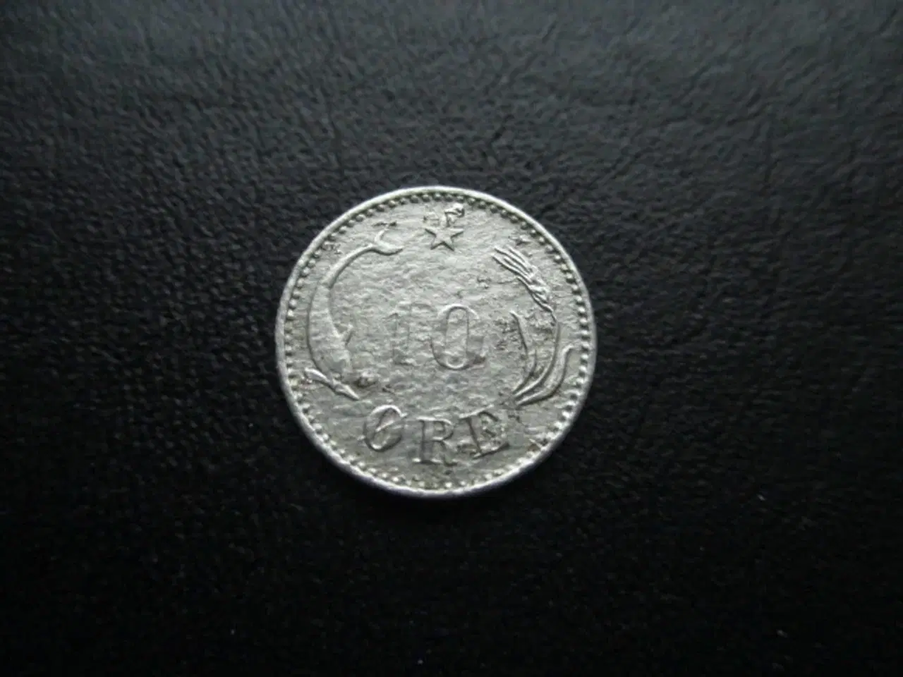 Billede 2 - 10 øre 1904 sølv korroderet