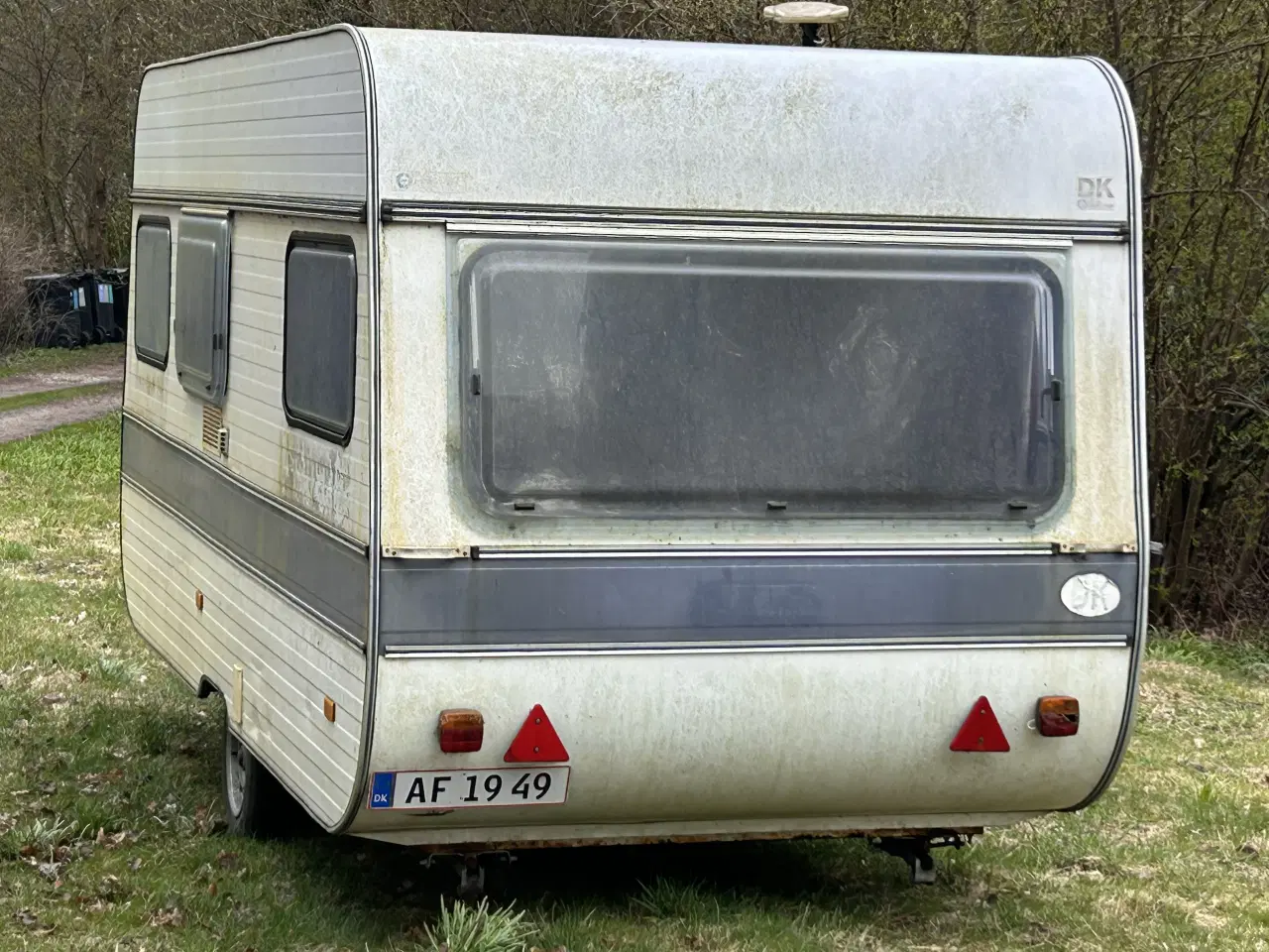 Billede 2 - Campingvogn gives væk
