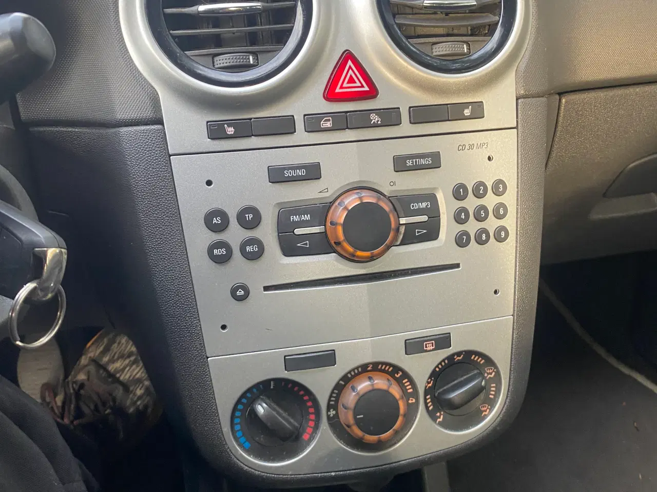 Billede 7 - Nysynet Opel Corsa 2011 1.2 benzin
