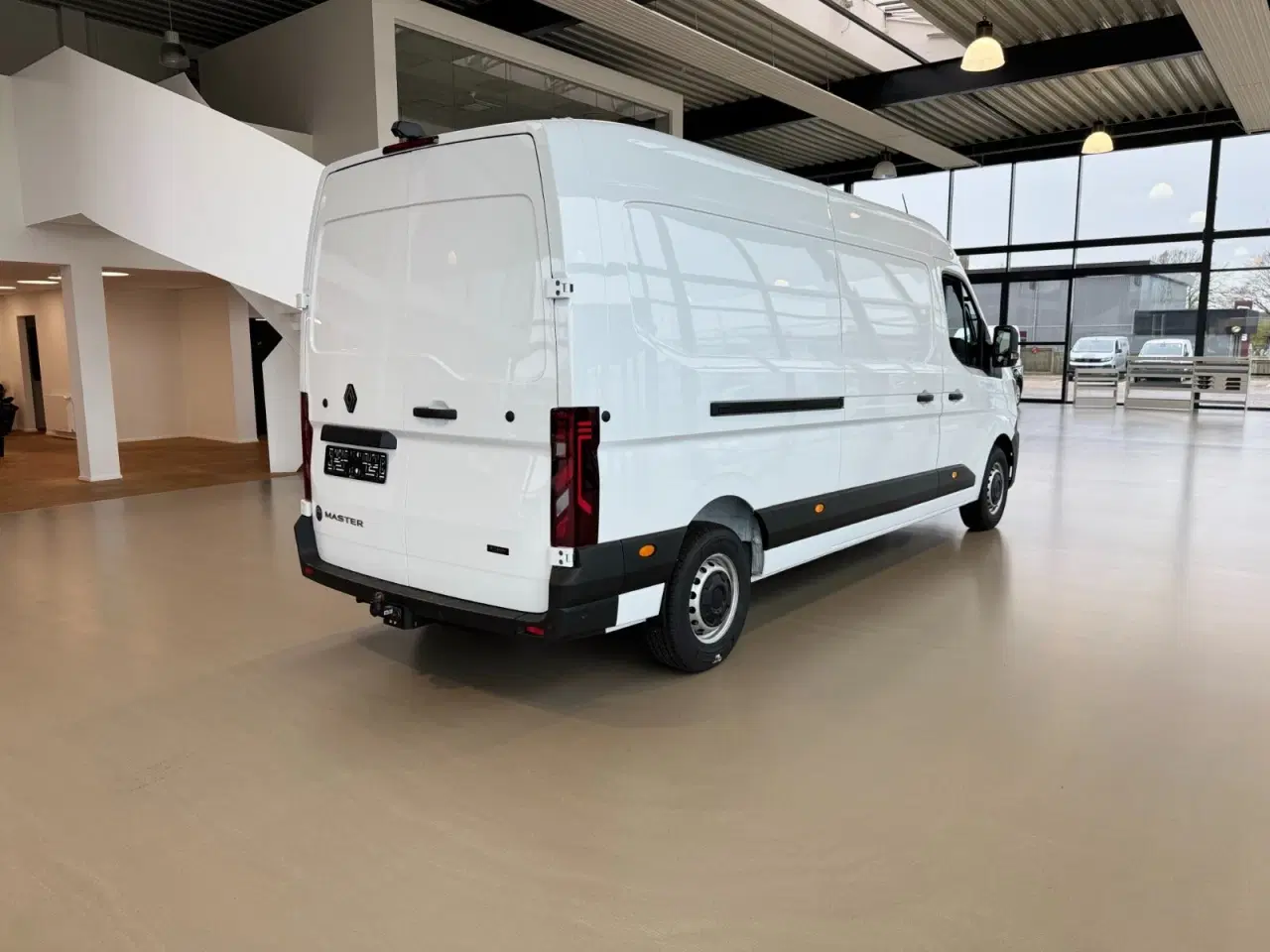 Billede 7 - Renault Master V T35 87 E-Tech L3H2 Kassevogn Tekno