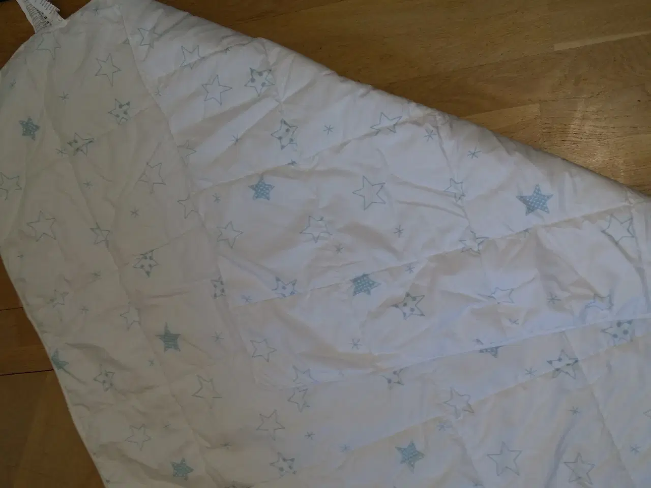 Billede 4 - Baby-/Junior dyne		