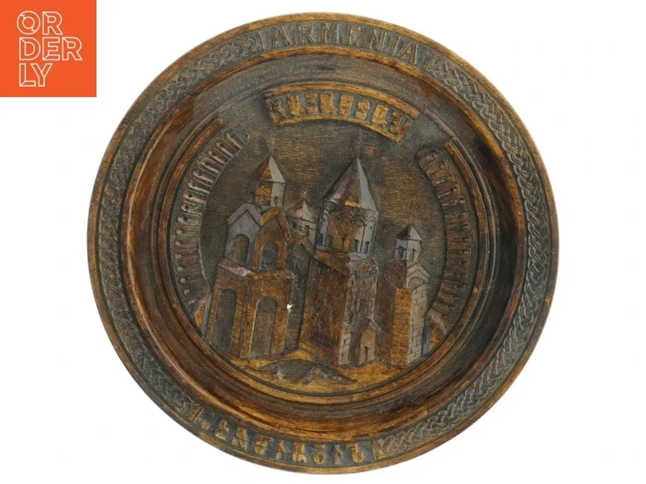 Billede 1 - Dekorativ trævægplatte med kirke (str. Ø 30 cm)