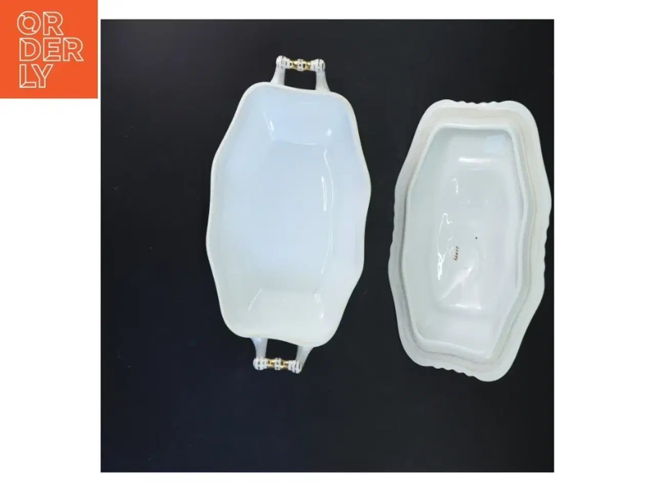 Billede 4 - Porcelæn serveringsskål med låg (str. 27x17x8 cm)