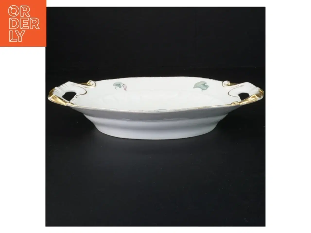 Billede 7 - Kaffestel fra Bing Og Grøndal (str. 25 x 23 cm og 25 x 19 cm og 12 cm og 6 x 9 cm og 15 cm og 27 gang i 25 cm x 16 cm og 30 x 19 cm)